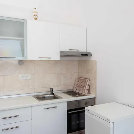 Superior With Terrace And Sea View First Floor * Ντουμπρόβνικ